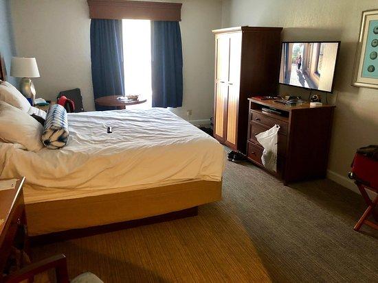 Sea Garden Beach & Tennis Resort